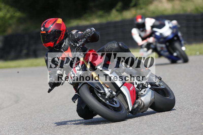 /45 10.08.2025 Plüss Moto Sport ADR/Freies Fahren/733